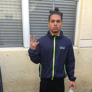 Meet your Posher, Mateo